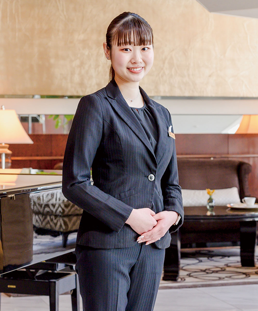 スカイマーク株式会社 客室乗務員 大久保 亜子さん